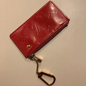 Louis Vuitton vernos red key holder with